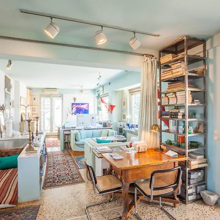 Urban Dream-away Loft - Down Town